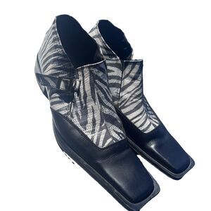 Henry Cotton’s Zebra Leather Ankle Boots EU 43 Square Toe Buckle Italy